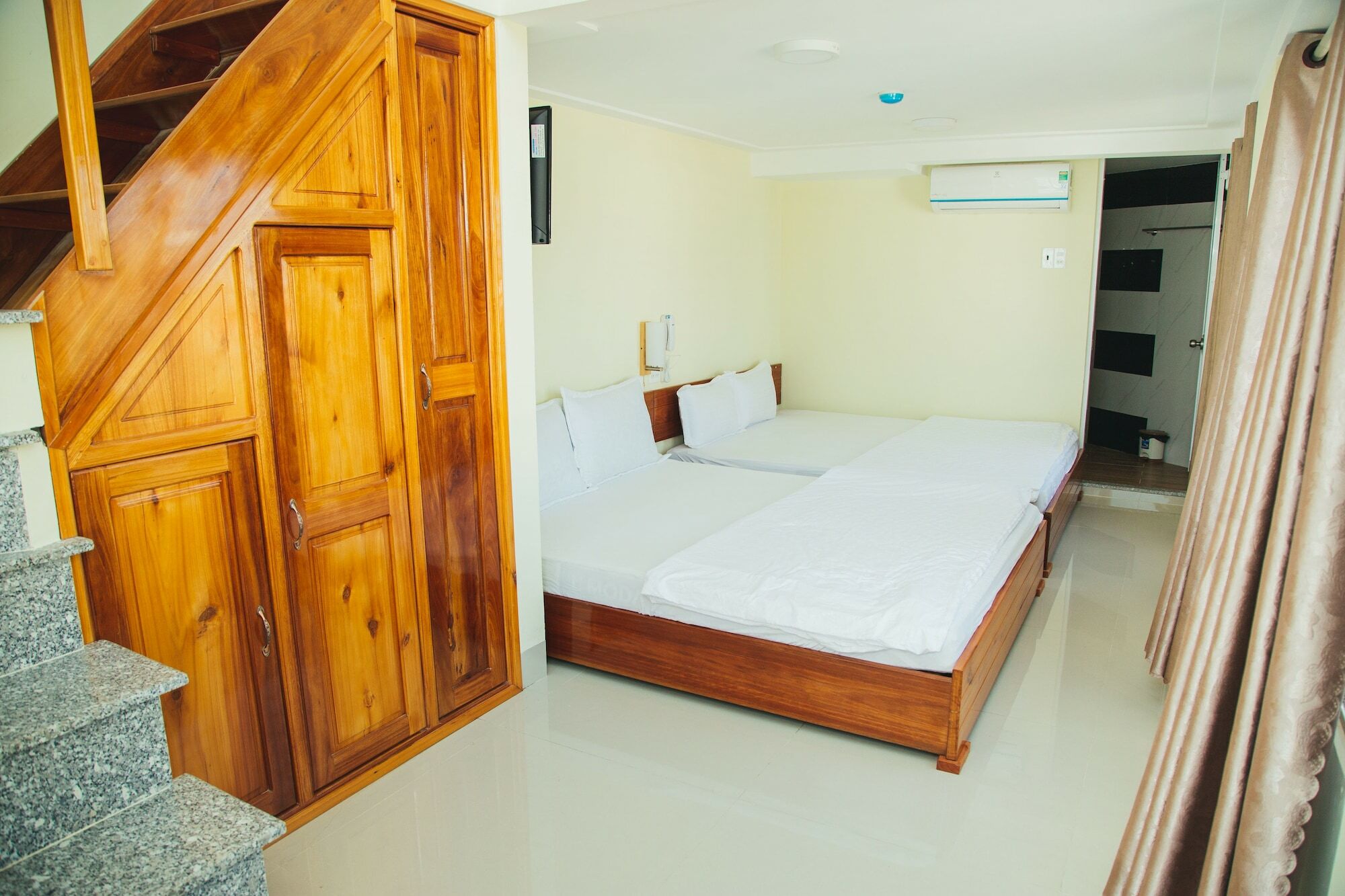 Ngoc Huong Hostel & Apartments كوي نون المظهر الخارجي الصورة